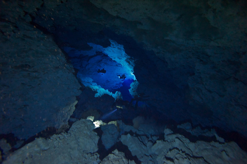 Jardin Oriental Cave - Image 2